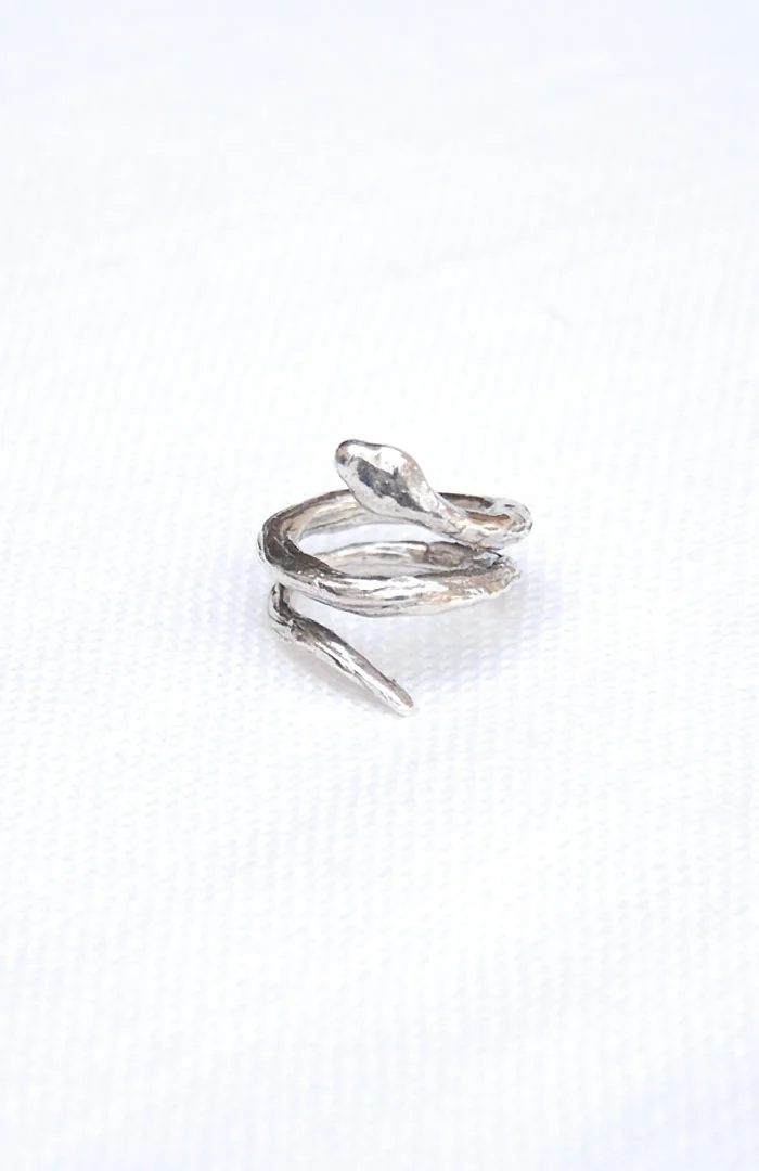 d*9様 2006KMRii Serpent Ring Leather Hand Serpent Ring — Hawkly